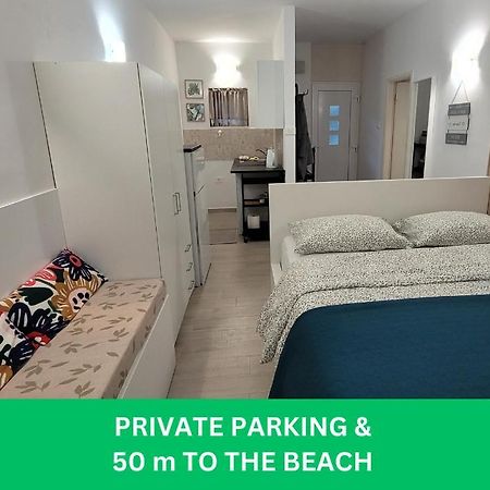 Apartma Zusterna Za Bazenom Копер Экстерьер фото